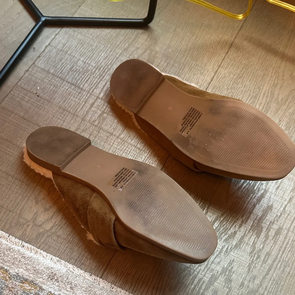 Steve Madden Tan Suede Mules with Bow - Picture 3 of 4